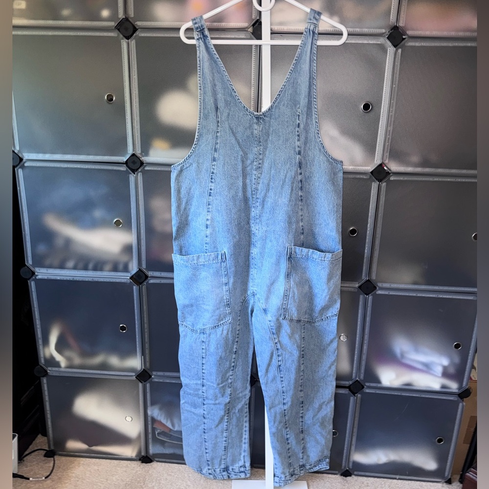 Free People We The Free High Roller Jumpsuit Adjustable Straps in Kansas L - Picture 4 of 15